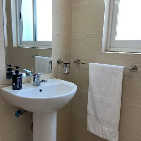 Neema Executive Suites Ngong Rd With Balcony Nairobi Esterno foto